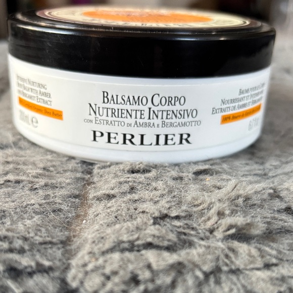 Perlier Shea Butter Intensive Body Balm - 25% Concentration - Picture 4 of 6